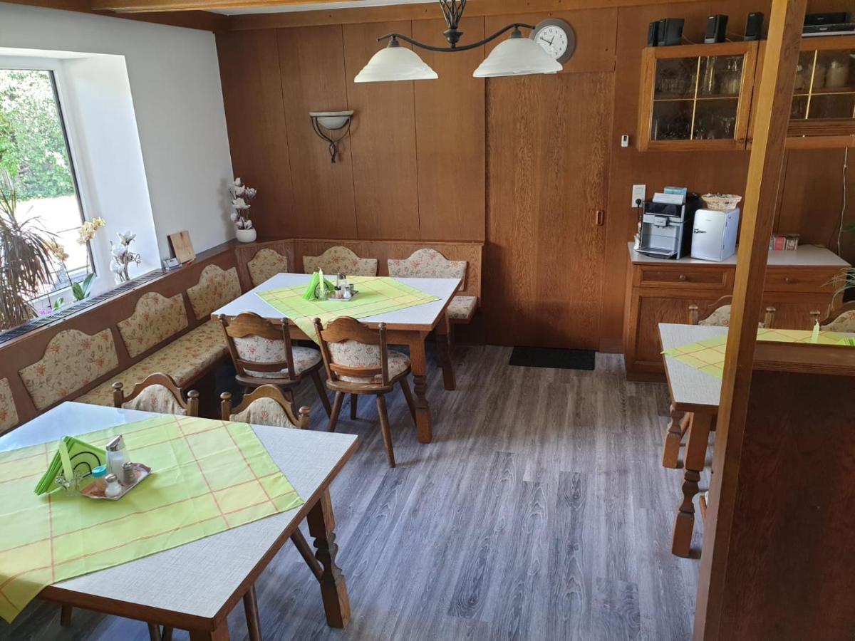 Haus Bergblick Fruehstueckspension Oberort Eksteriør billede