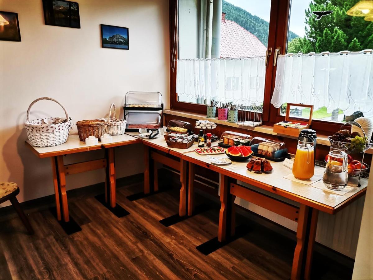 Haus Bergblick Fruehstueckspension Oberort Eksteriør billede
